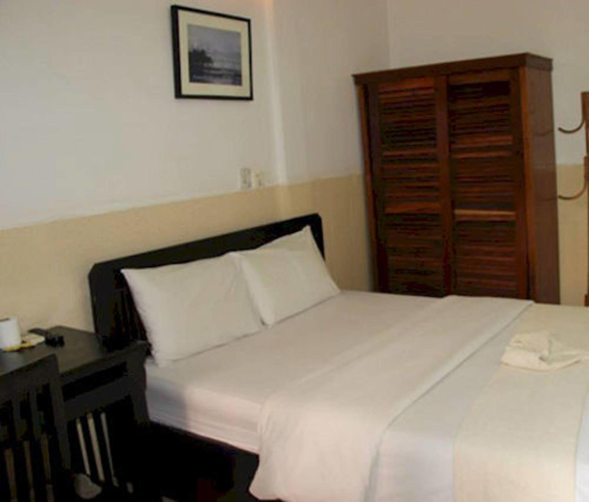 Jasmine Family Hostel Σιέμ Ρέαπ Εξωτερικό φωτογραφία