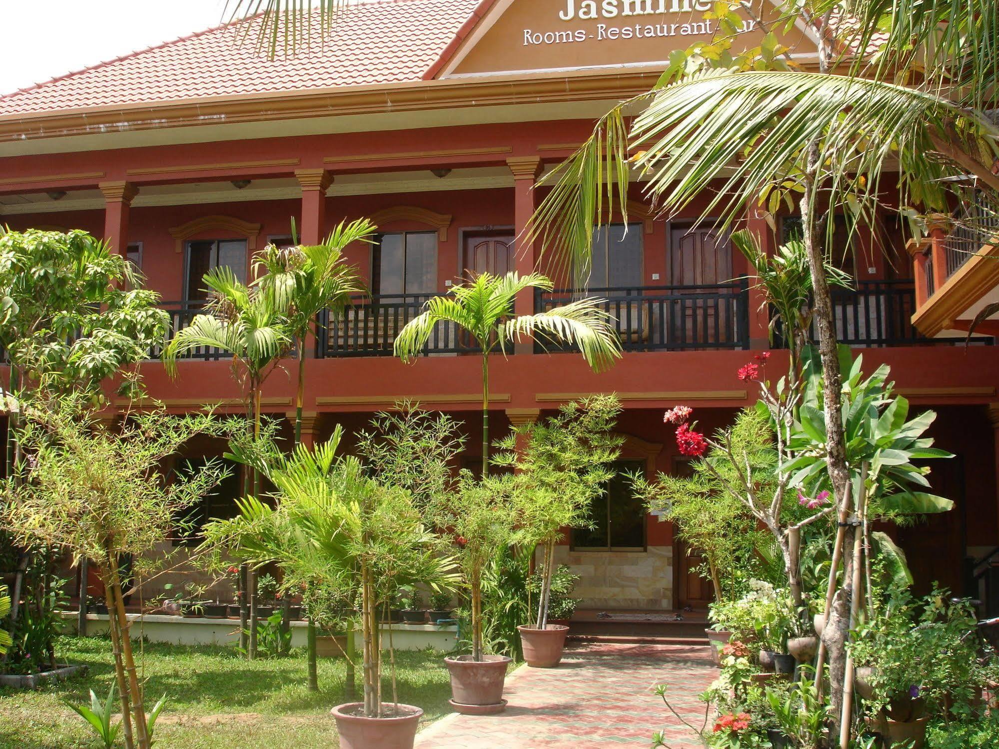 Jasmine Family Hostel Σιέμ Ρέαπ Εξωτερικό φωτογραφία